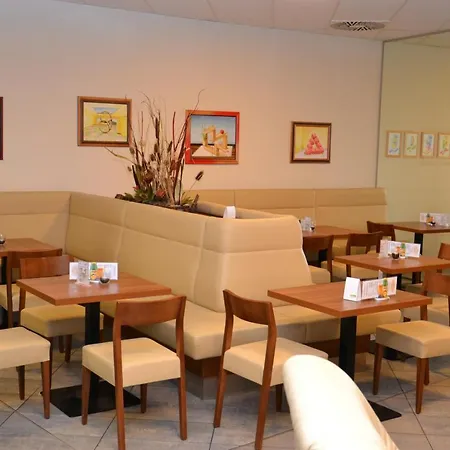 90m² 2-6 Personen Apartment *